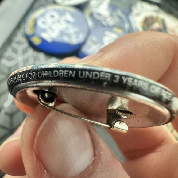 USA Original Vintage Pinback Button Hard Rock Original 1971 #p2 Very Rare! - Picture 5 of 6